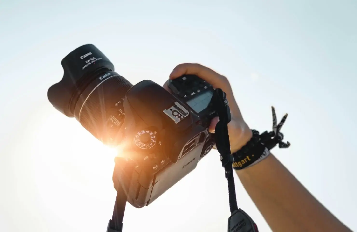 I’ll Do Your Nails and Give You a Relaxing Home Spa I’ll Do Your Nails and Give You a Relaxing Home Spa